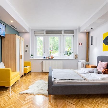 Riverbank Apartment At Parliament Budapest Exterior photo